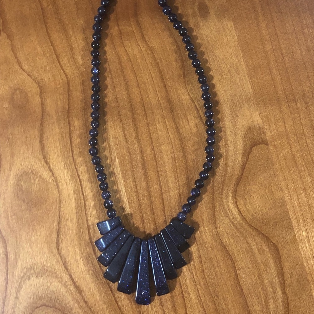 Gorgeous, NWOT, Blue Sandstone Necklace